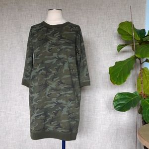 3/4 sleeve camo sweatshirt dress